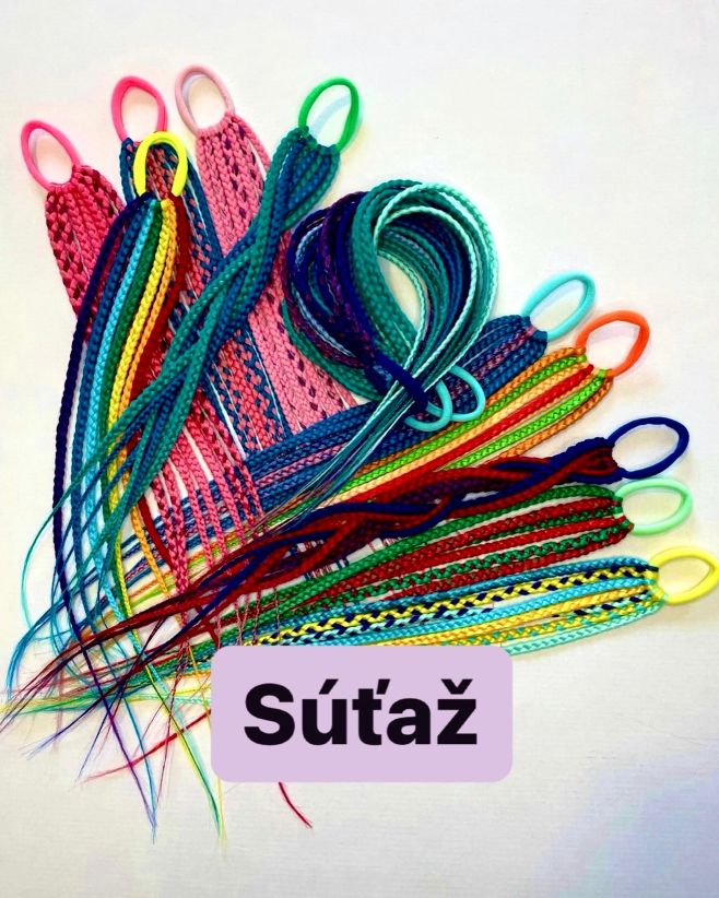 SÚŤAŽ🔥 Rozdávame gumičky s copíkmi!🔥😍 Podmienky sú jednoduché: označte v komentári svoju kamarátku, ktorá tiež chce získať...